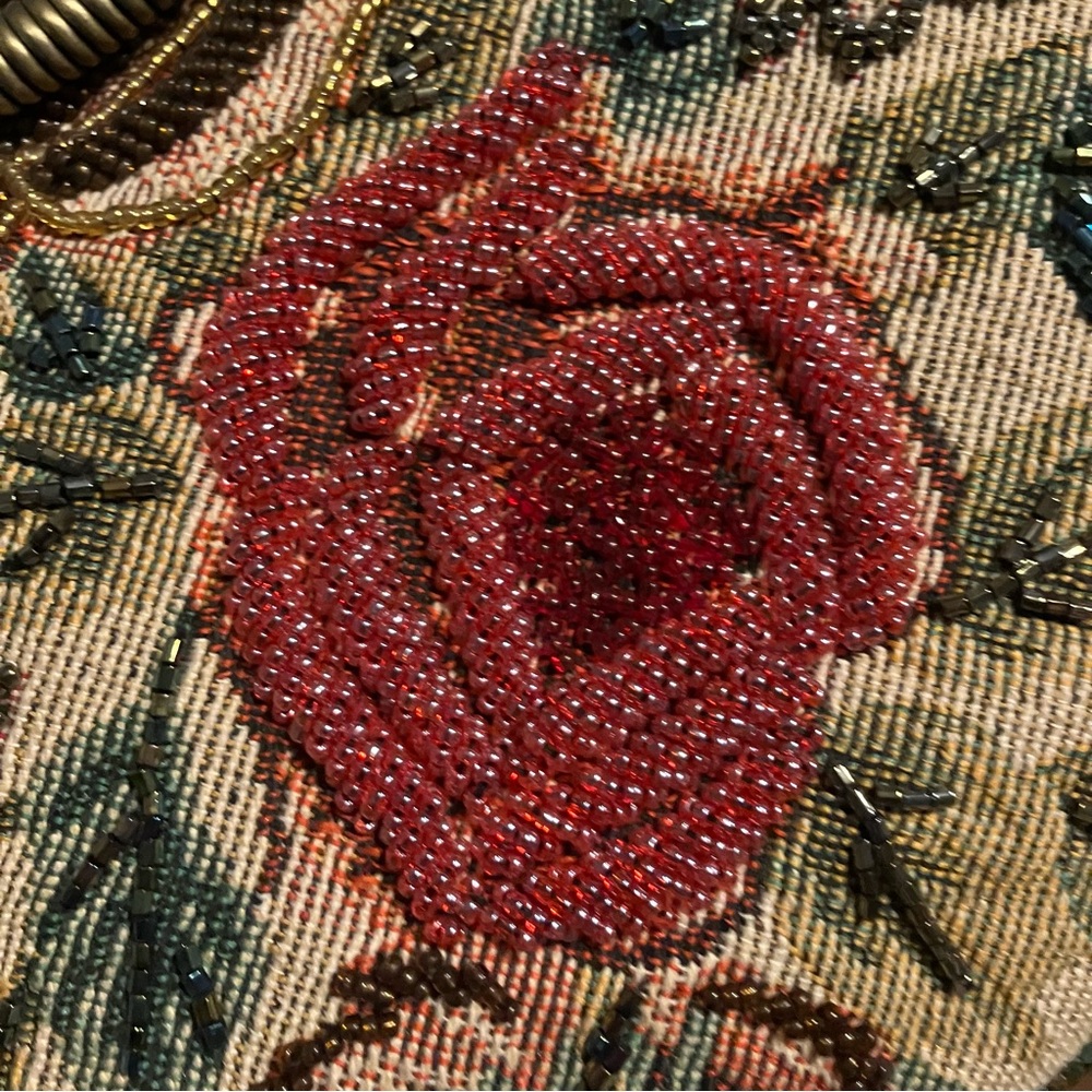 Vintage In’s Beaded Floral Tapestry Handbag Purse ~ Cottagecore/Grannycore - Picture 8 of 8